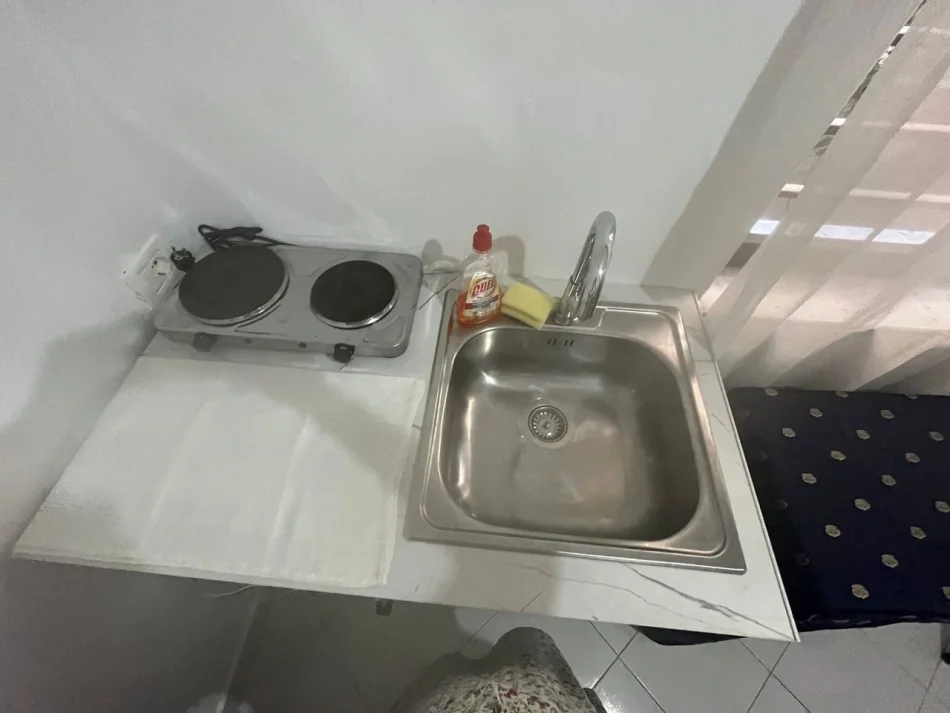 Tirane, jepet me qera apartament Studio Kati 2, 30 m² 250 € (Vilat Amerikane)