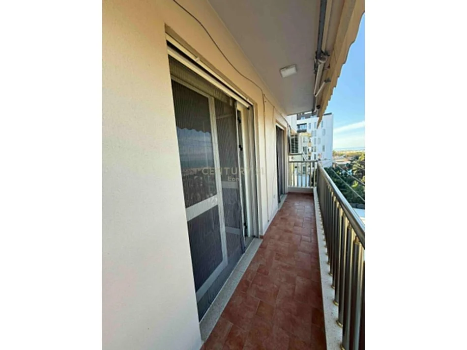 Kavaje, shitet apartament 2+1+Aneks+Ballkon , 156 m² 350.000 € (Qerret)