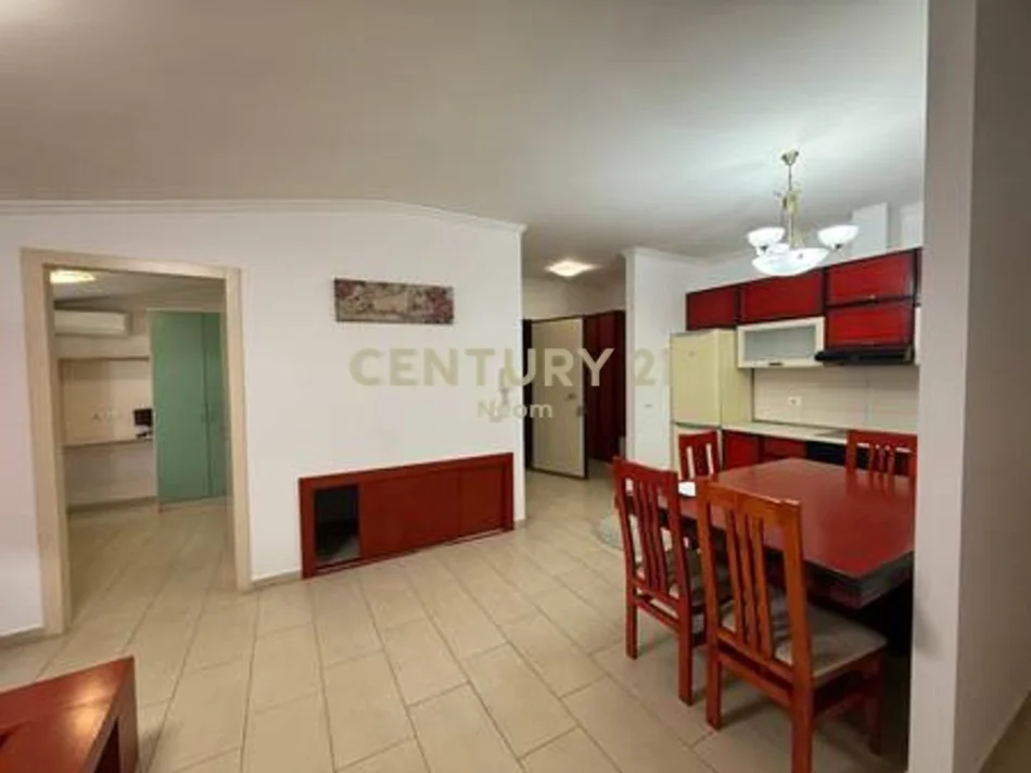 Tirane, shes apartament 2+1 Kati 2, 88 m² 150.000 € (Rruga Rrapo Hekali)