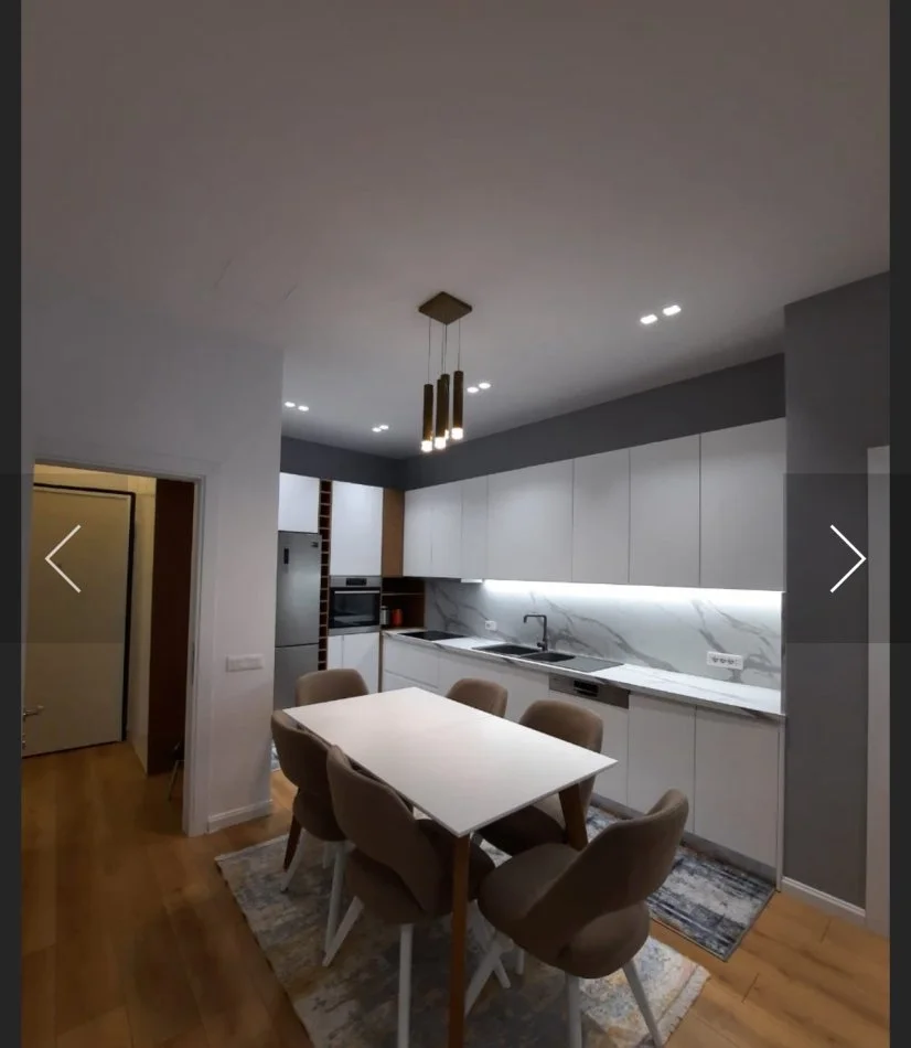 Tirane, jepet me qera apartament 3+1+Ballkon Kati 6, 127 m² 1.300 € (Rruga kavajes)