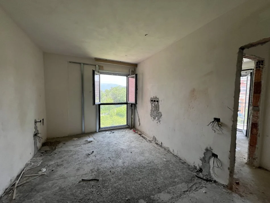 Tirane, shitet apartament , 