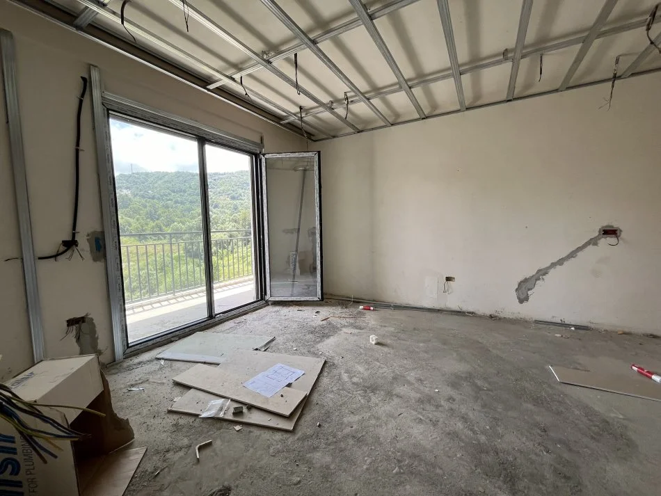 Tirane, shitet apartament , 