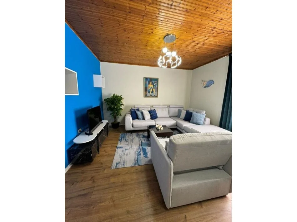 Tirane, jepet me qera apartament 1+1 Kati 6, 76 m² 550 € 