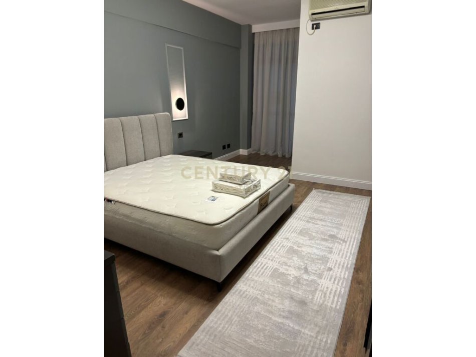 Tirane, jap me qera apartament 2+1 Kati 6, 100 m² 1.200 € (Faik Konica)