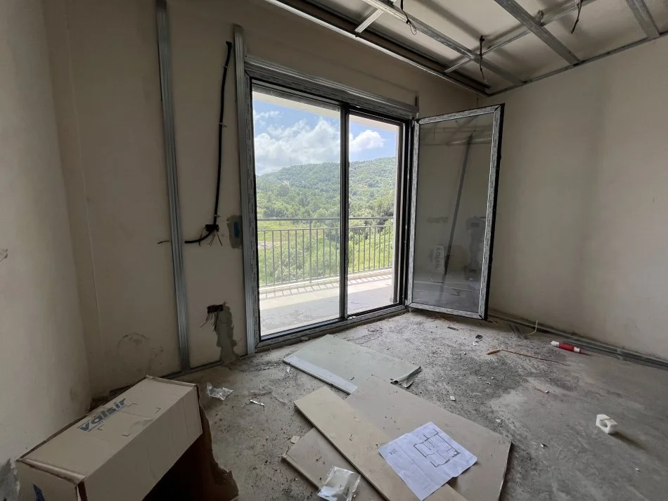 Tirane, shitet apartament , 