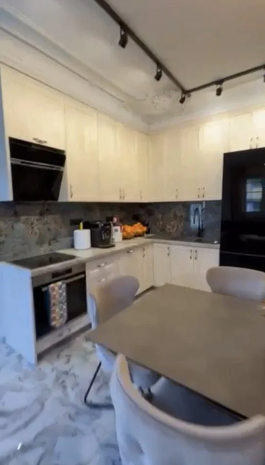 Durres, shitet apartament 1+1+Ballkon Kati 2, 70 m² 120.000 € 