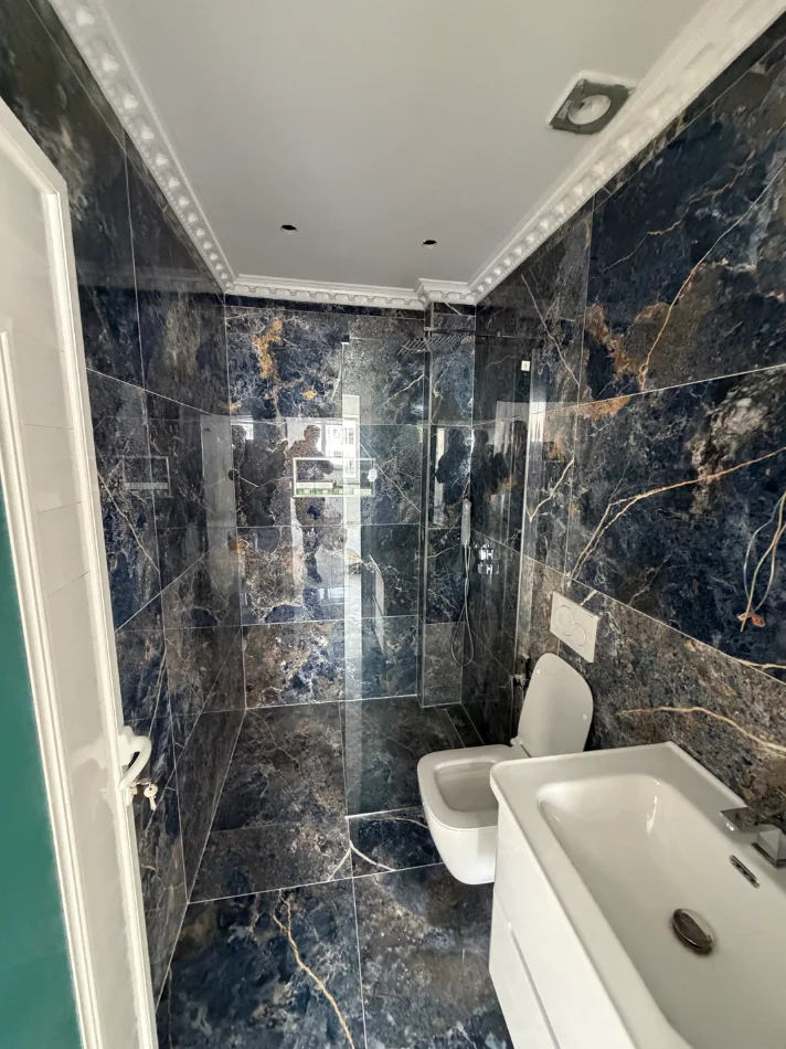 Durres, shitet apartament 2+1+Ballkon Kati 2, 75 m² 125.000 € (Plazh rruga pavarsia)