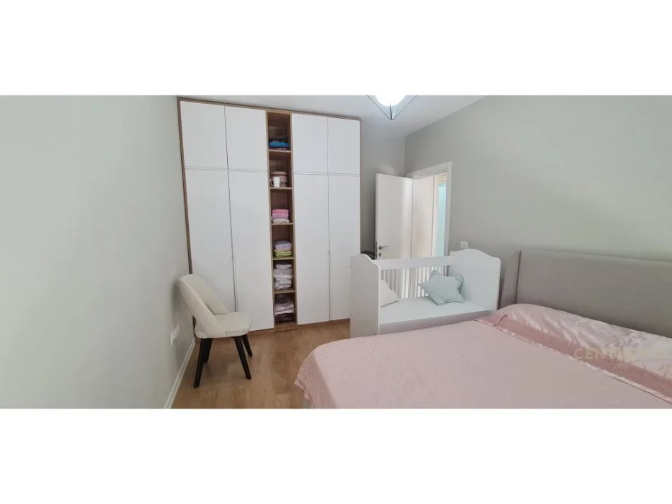 Tirane, shitet apartament 2+1 Kati 6, 91 m² 147.000 € 