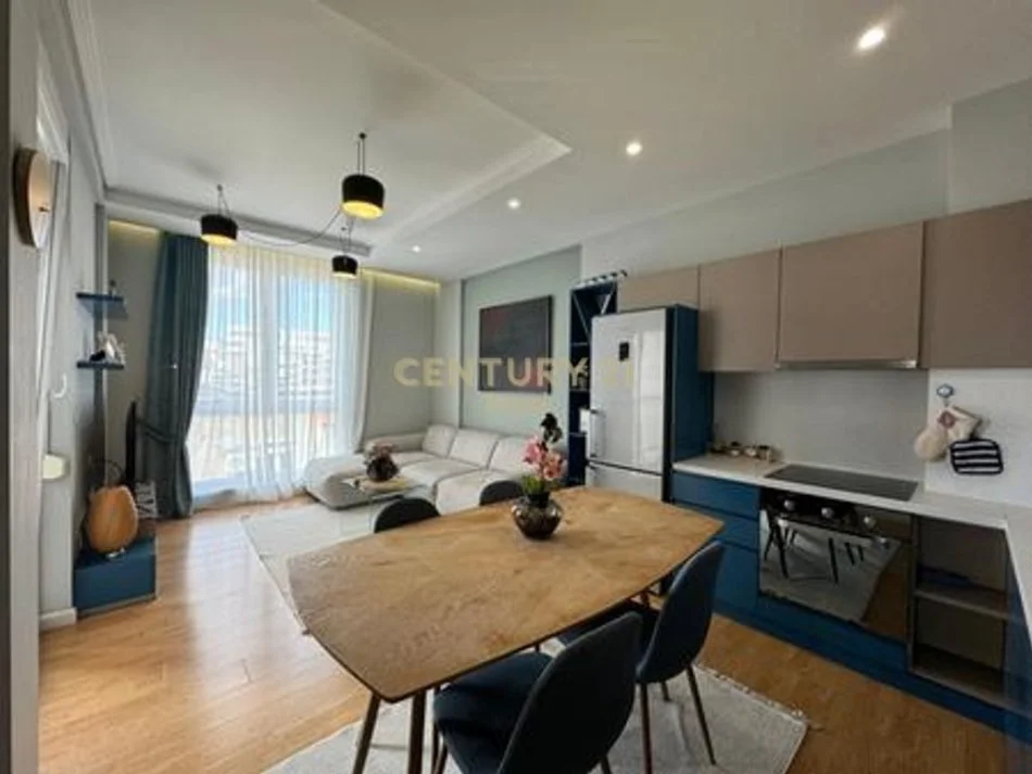 Tirane, jepet me qera apartament 1+1 , 64 m² 700 € (21 dhjetori)