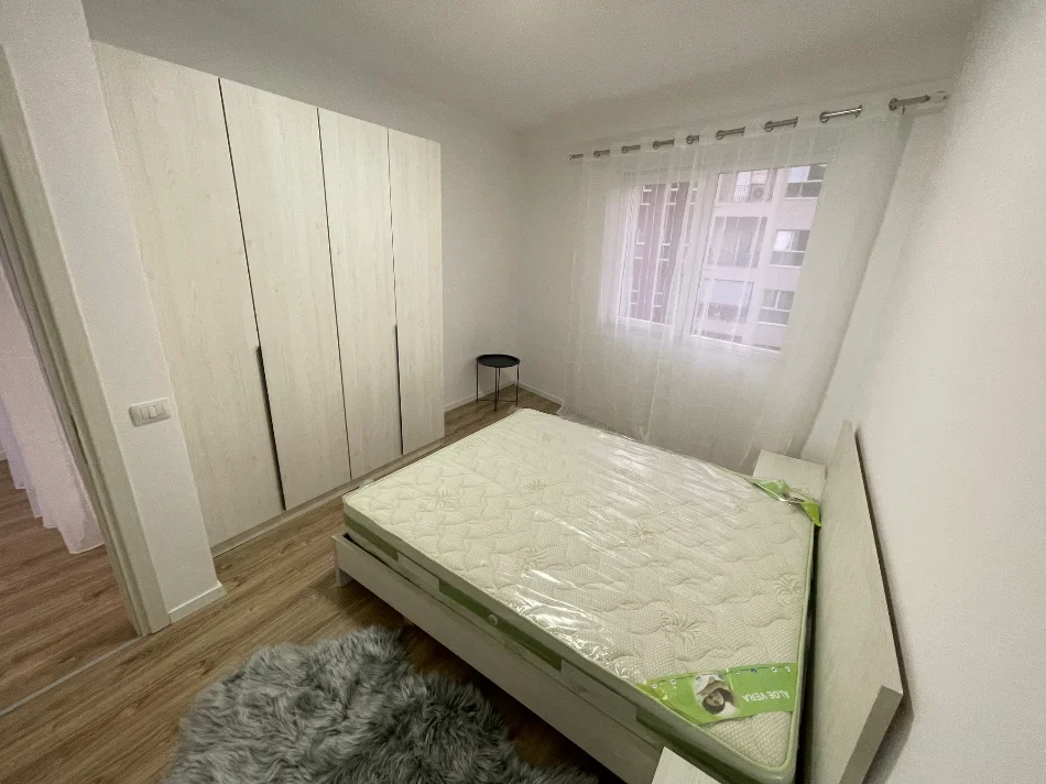 Tirane, jepet me qera apartament 1+1+Ballkon Kati 6, 72 m² 600 € (Rr, Dritan Hoxha, Tirane)