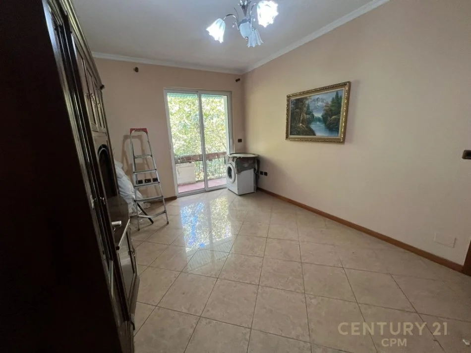 Tirane, shes apartament 2+1 Kati 4, 92 m² 195.000 € 