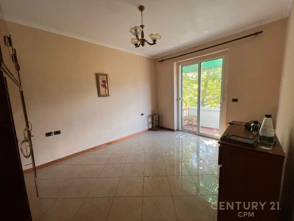 Tirane, shes apartament 2+1 Kati 4, 92 m² 195.000 € 