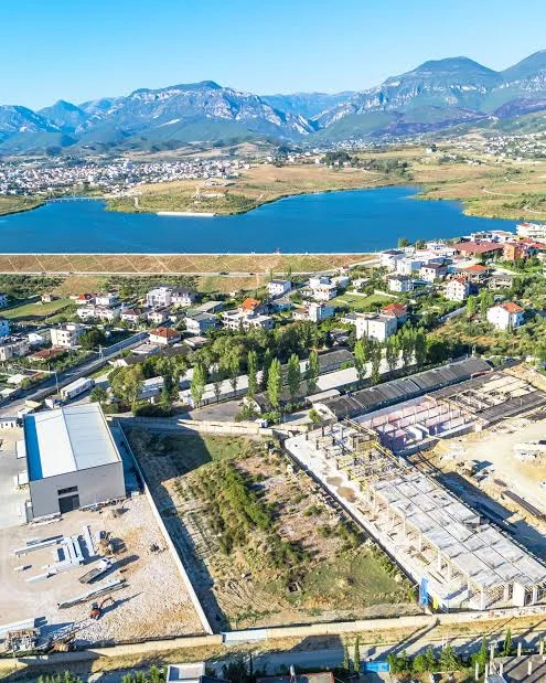 Tirane, shitet apartament 1+1 Kati 6, 66 m² 