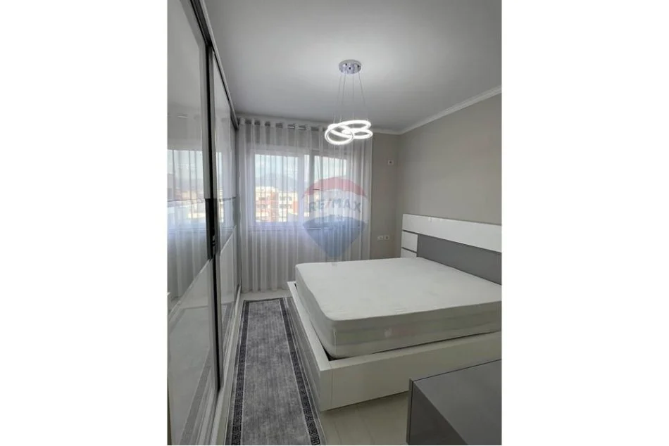 Tirane, shitet 2+1+2+Ballkon Kati 7, 97 m² 155.000 € (Loni Ligori, Astir)