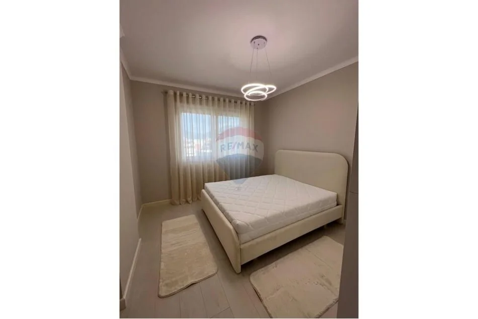 Tirane, shitet 2+1+2+Ballkon Kati 7, 97 m² 155.000 € (Loni Ligori, Astir)