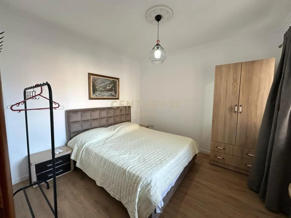 Tirane, jepet me qera apartament 1+1 Kati 3, 64 m² 500 € (Siri kodra)