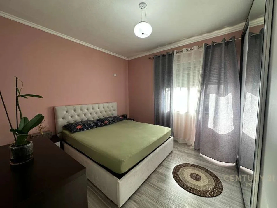 Tirane, shitet apartament 2+1+Aneks+Ballkon Kati 5, 122 m² 158.000 € (Fresk)