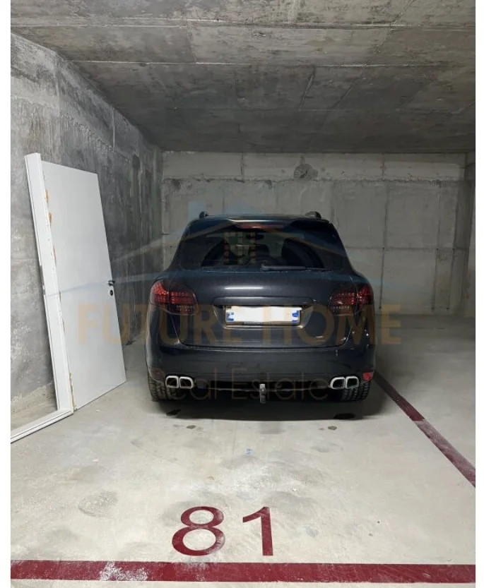 Tirane, jepet me qera apartament 2+1+Ballkon Kati 5, 100 m² 750 € (Artan lenja)