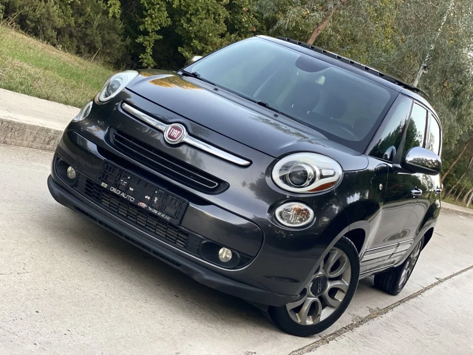 Tirane, shes makine Fiat 500L Benzin, gri e erret automatik Klima 125.000 km