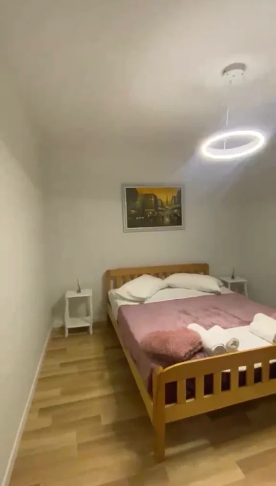 Tirane, jepet me qera apartament 1+1 Kati 3, 55 m² 550 € (Ministria e Drejtesis ,Rruga Fortuzi)