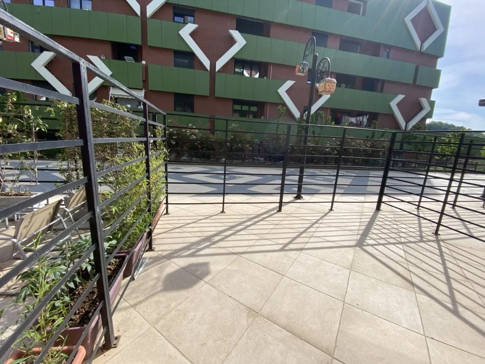 Tirane, jepet me qera apartament dubleks 160 m² 800  € (Kodra e diellit 2)