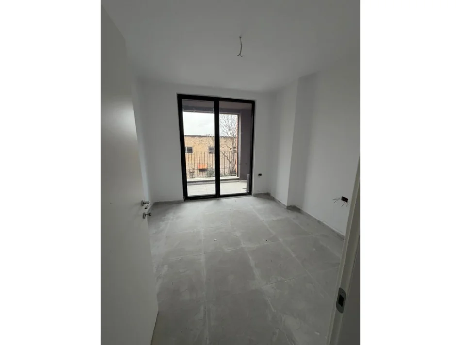 Tirane, shes apartament 1+1+Aneks+Ballkon Kati 8, 59 m² 100.300 € 