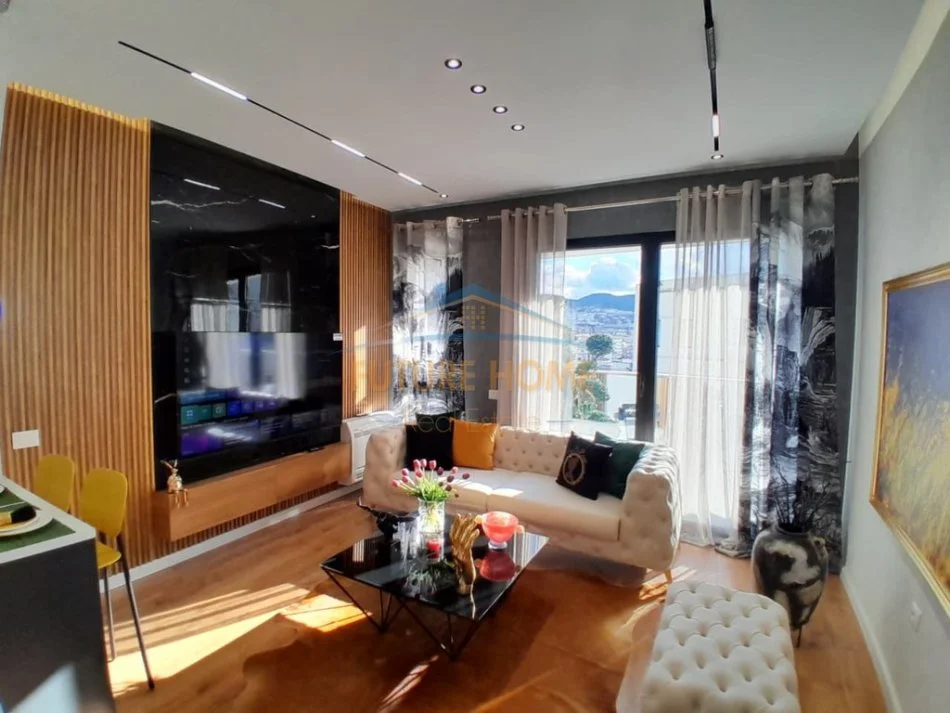 Tirane, shitet apartament 1+1+Ballkon Kati 8, 65 m² 208.000 € (Spring Residence)