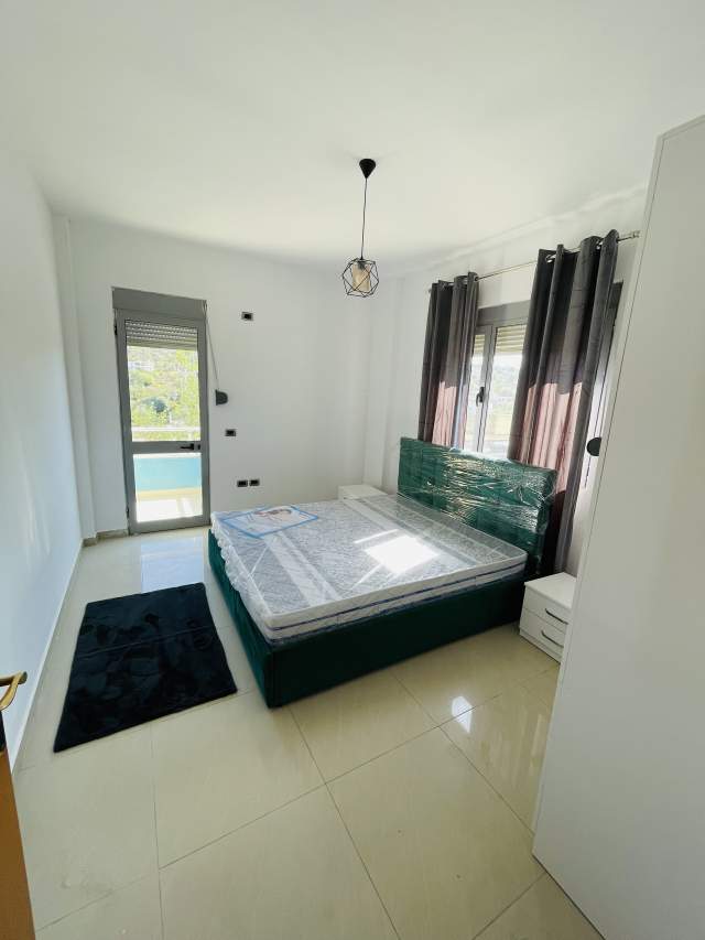 Golem, shitet apartament 1+1+BLK Kati 2, 92 m² 60.000 Euro (Rrg Kryemdhej)