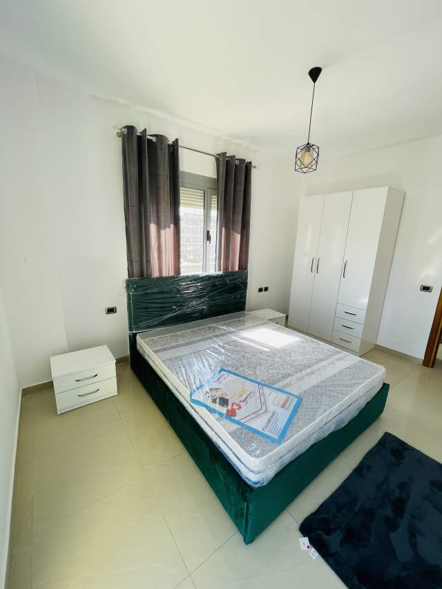 Golem, shitet apartament 1+1+BLK Kati 2, 92 m² 60.000 Euro (Rrg Kryemdhej)