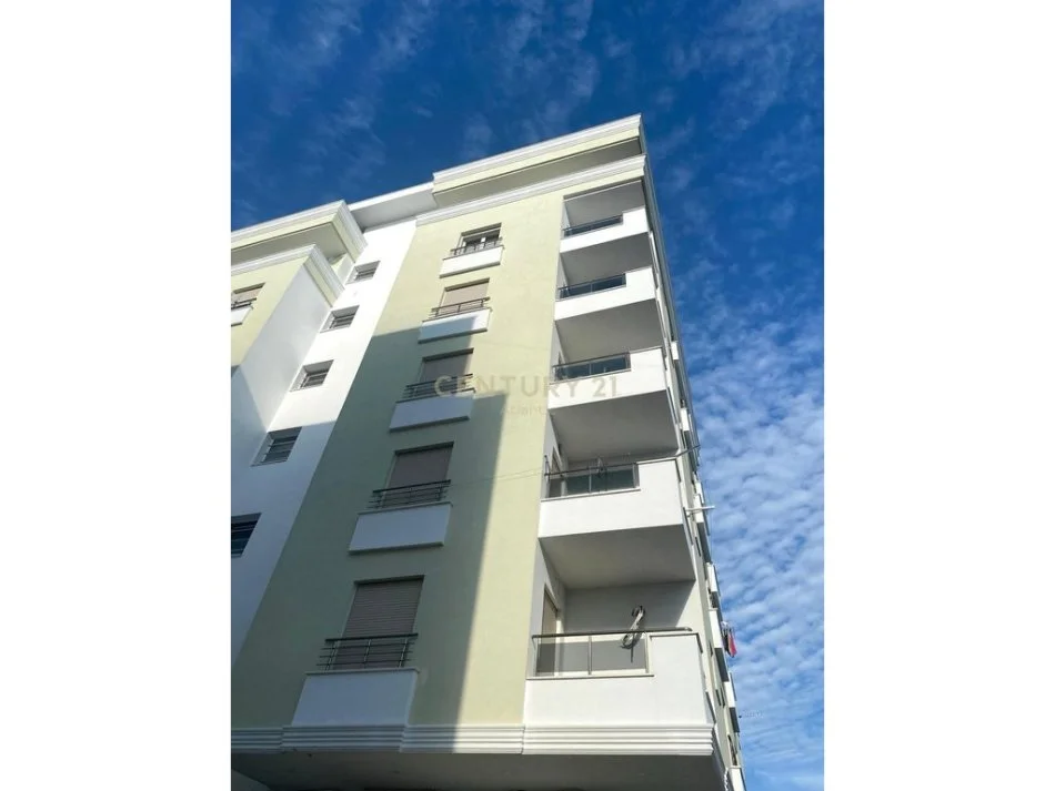 Durres, shitet apartament 1+1 Kati 6, 72 m² 120.000 € (Golem)