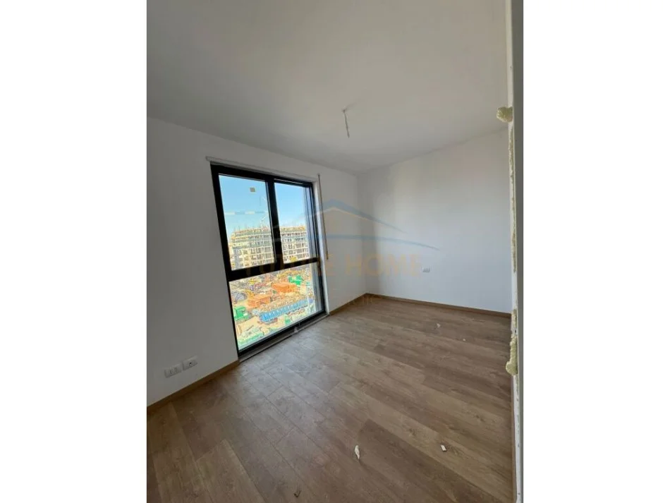 Tirane, shitet apartament 2+1+2+post parkimi Kati 4, 118 m² 158.000 € (Akses Tirana)