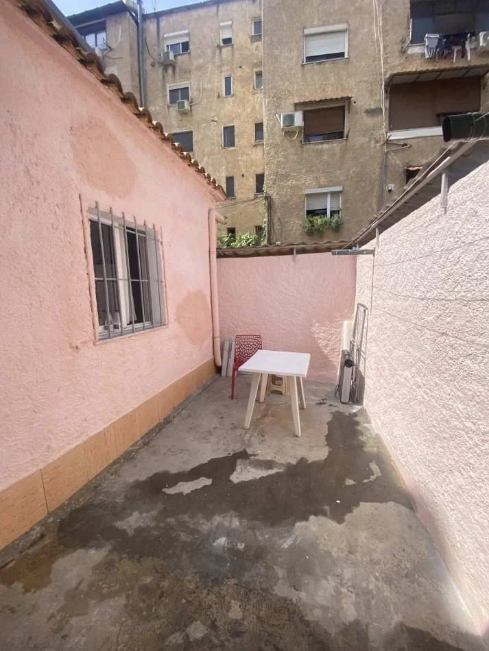 Tirane, jepet me qera Vile 1+1+Ballkon , 60 m² 300 € (Thanas ziko)