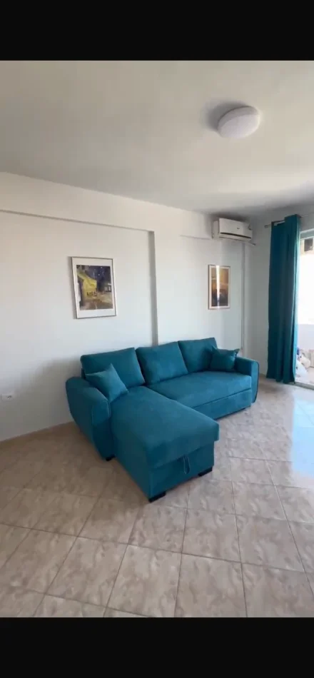 Tirane, jepet me qera apartament 1+1+Ballkon Kati 1, 60 m² 