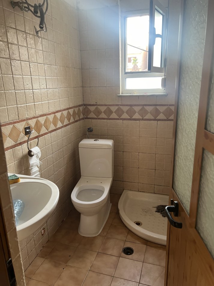 Durres, jepet me qera apartament 1+1 Kati 2, 70 m² 250 € 