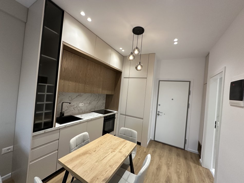 Tirane, jepet me qera nga Pronari, pa-komision apartament 1+1 Kati 8, 45 m² 540 € (Rruga Pasho Hysa)