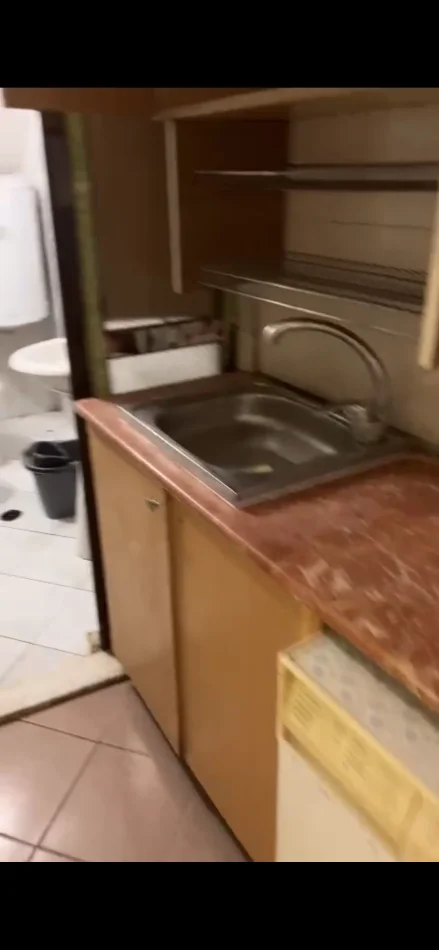 Garsoniere 200 € (Rruga Jordan Misja)