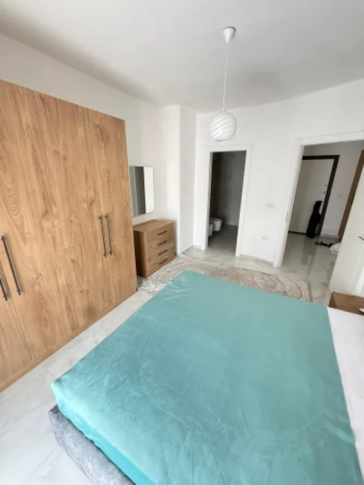 Tirane, jepet me qera apartament 2+1 Kati 8, 130 m² 600 € (Kompleksi Jolla Astir)