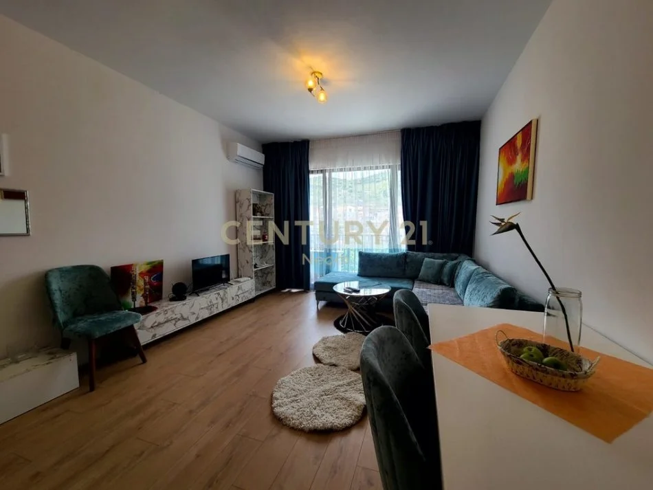 Tirane, jepet me qera apartament 1+1 Kati 2, 72 m² 450 € (Sabaudin Gabrani)