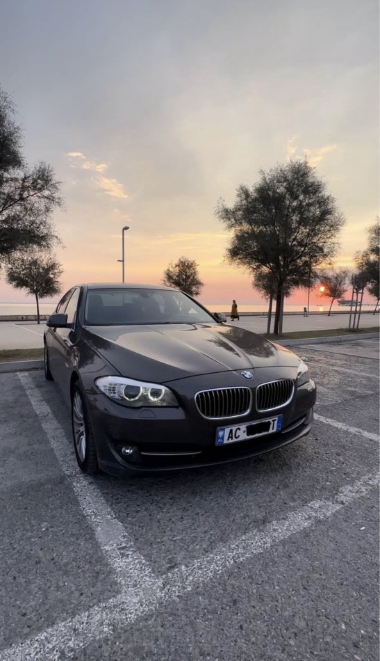 Durres, shes makine Bmw seria 5 f10 Nafte, kafe automatik Kondicioner 350.000 km 11.900 €