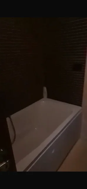 Tirane, jepet me qera apartament 1+1+Ballkon Kati 4, 1.200 € (Liqueni Artifical)