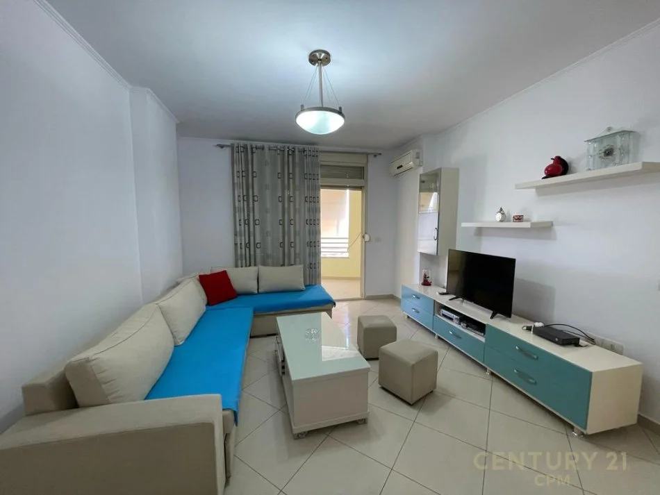 Tirane, jepet me qera apartament 2+1 Kati 8, 101 m² 650 € (Don bosko)