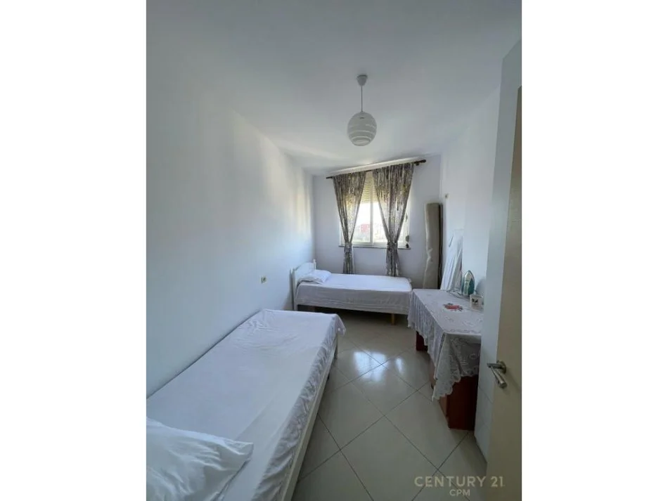 Tirane, jepet me qera apartament 2+1 Kati 8, 101 m² 650 € (Don bosko)