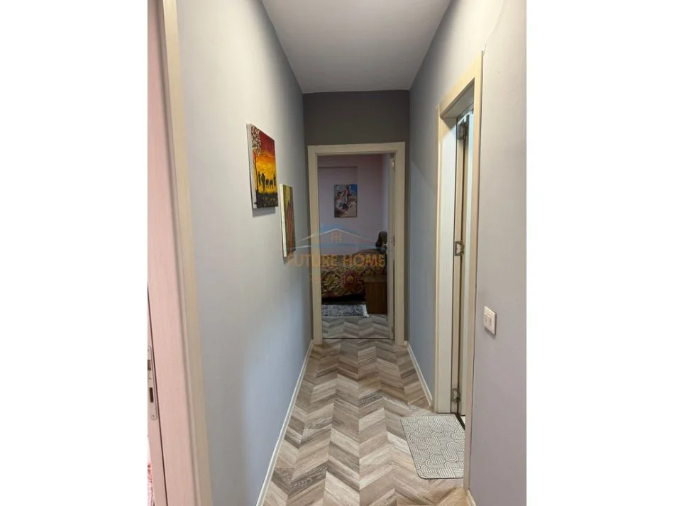 Tirane, shitet apartament 2+1+Ballkon Kati 2, 135 m² 215.900 € (5 Maj)