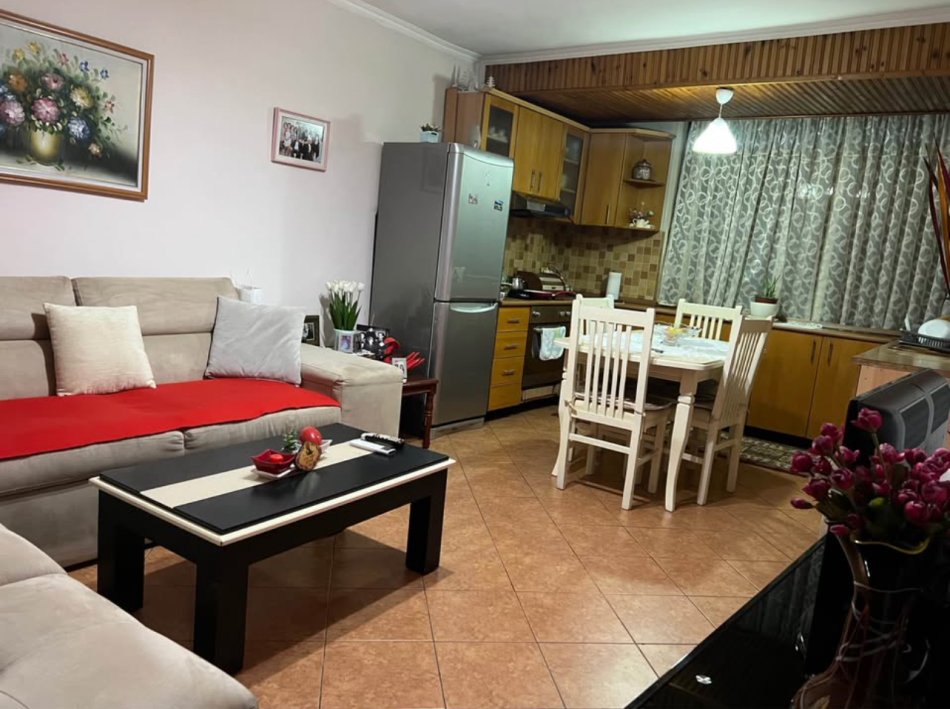 Tirane, shitet nga Pronari, pa-komision apartament 2+1 Kati 2, 69 m² 235.000 €