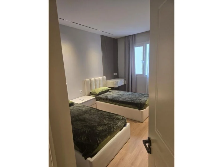 Tirane, shitet apartament 2+1+Aneks+Ballkon Kati 6, 106 m² 240.000 € (River Rezidenc)