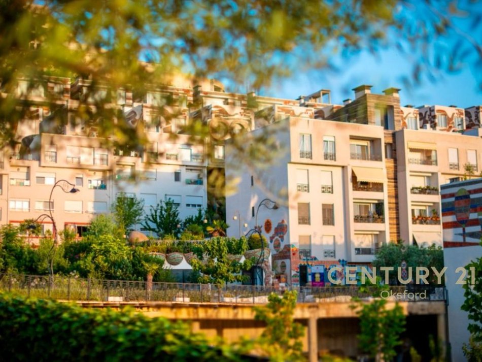 Tirane, shes apartament duplex Dublex Kati 0, 125 m² 218.000 € (KODRA E DIELLIT)