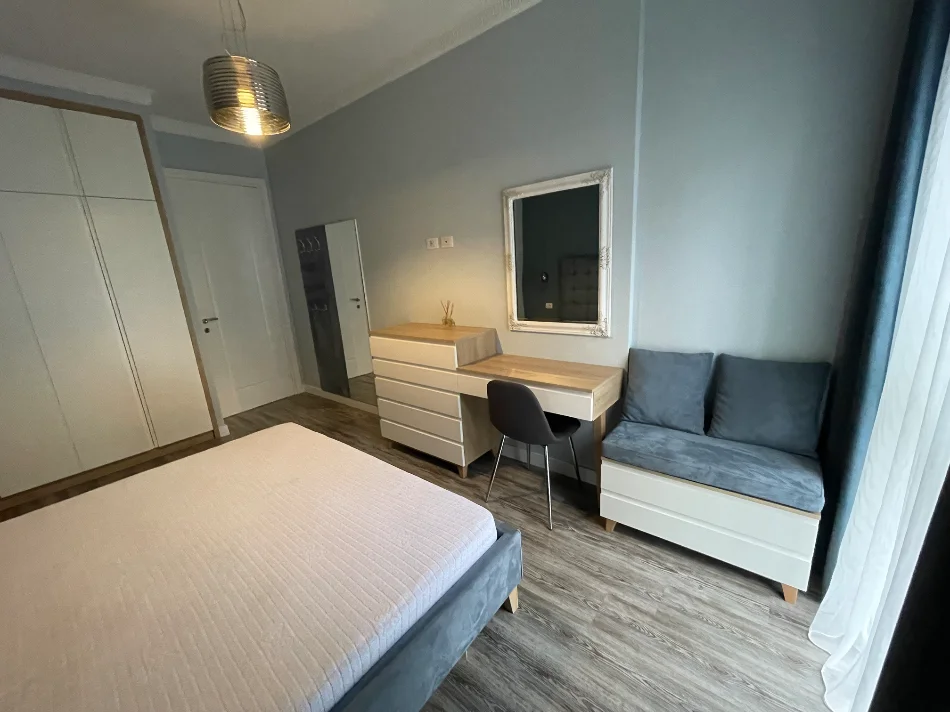 Tirane, jepet me qera nga Pronari, pa-komision apartament 1+1+Ballkon Kati 3, 76 m² 900 € (Rruga e Kosovareve)
