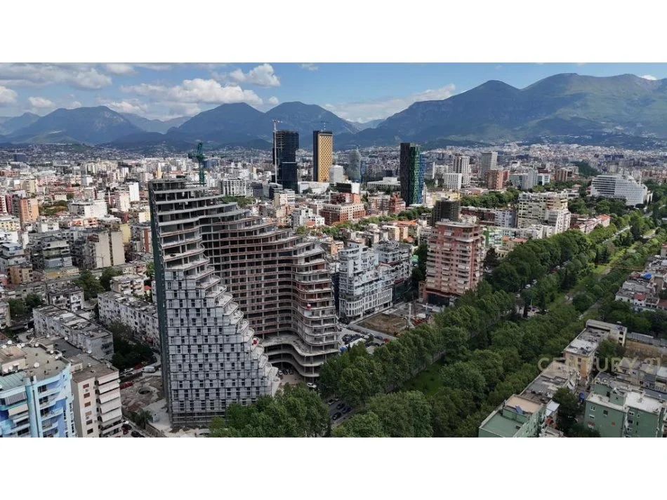 Tirane, shitet apartament 2+1 Kati 11, 197 m² 788.000 € (Ekspozita)