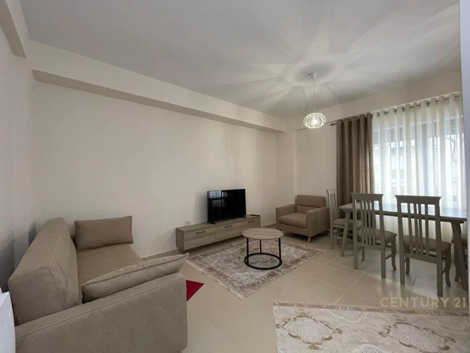 Tirane, jepet me qera apartament 1+1 Kati 2, 58 m² 500 € (Kodra Diellit)