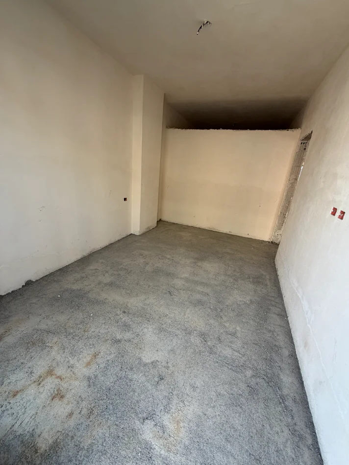 Durres, shitet apartament 2+1+Ballkon Kati 3, 60 m² 72.000 € (Mali robit golem)